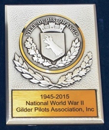 small plaque given to the Silent Wings Museum from Ville De Ris-Orangis
